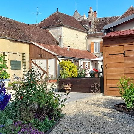 Bed and Breakfast Aux Sources De Ouanne Экстерьер фото