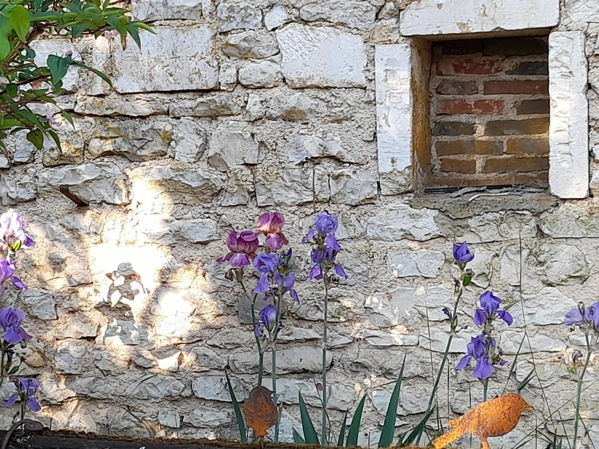 Bed and Breakfast Aux Sources De Ouanne Экстерьер фото
