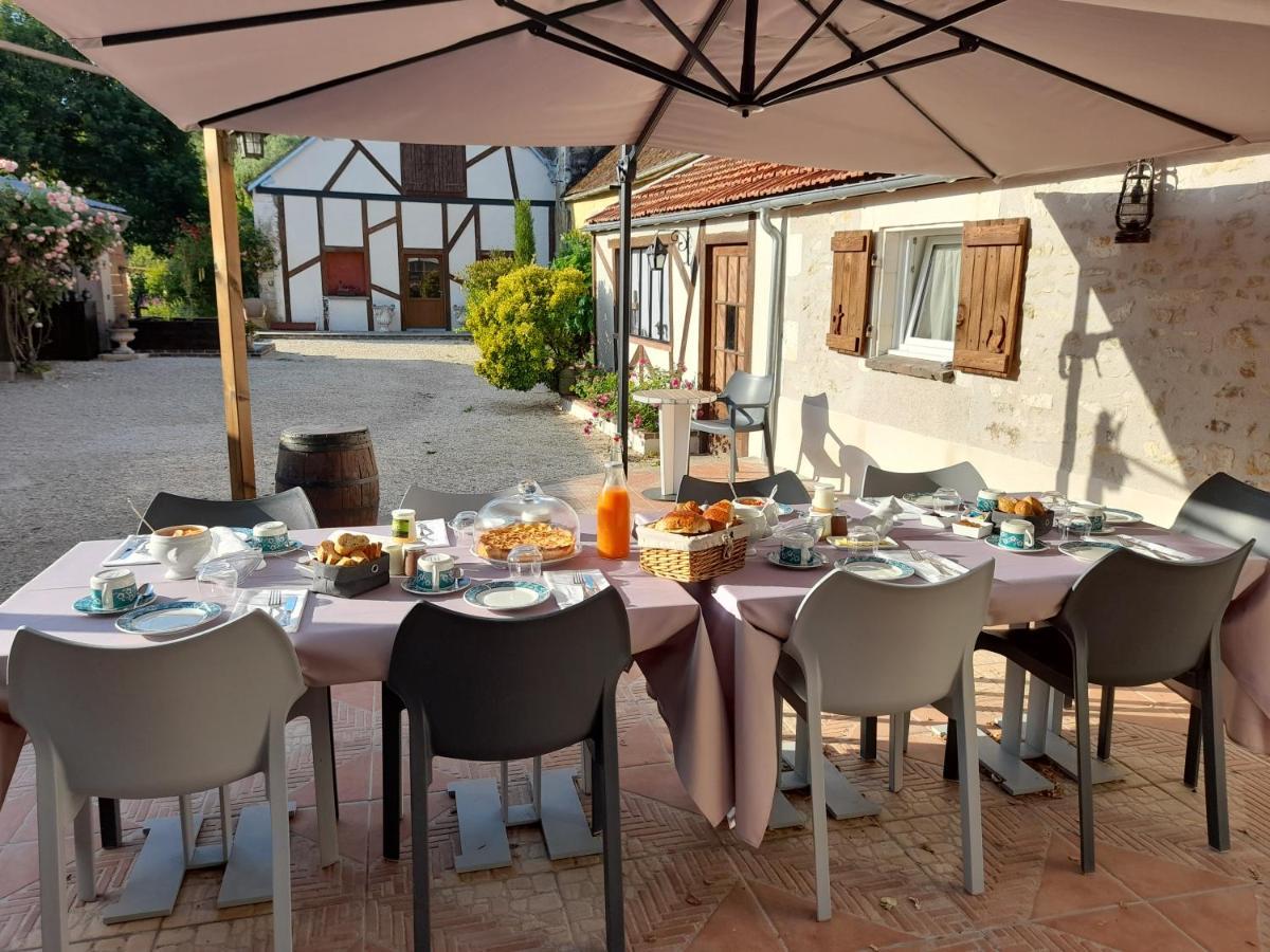 Bed and Breakfast Aux Sources De Ouanne Экстерьер фото