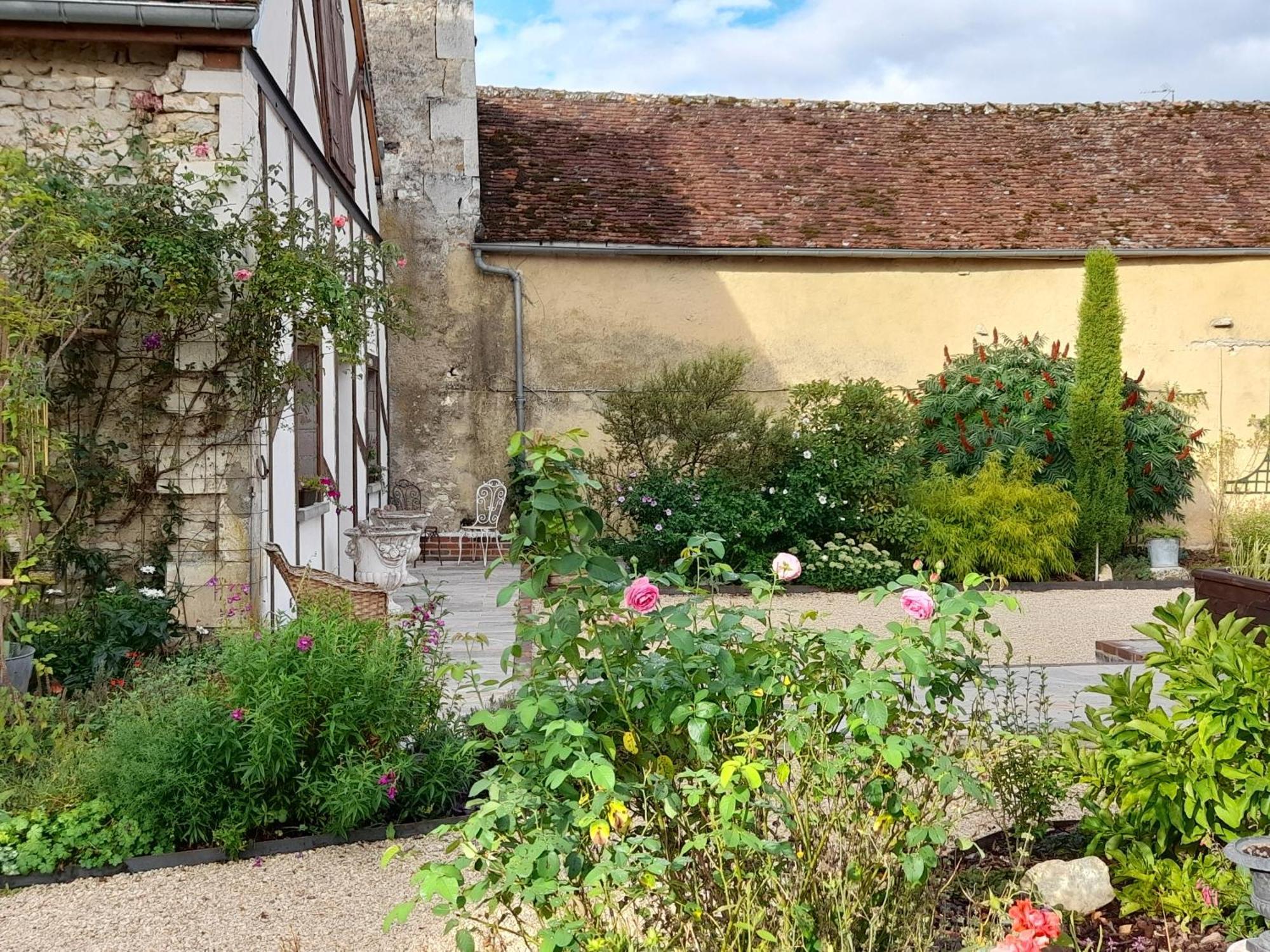 Bed and Breakfast Aux Sources De Ouanne Экстерьер фото